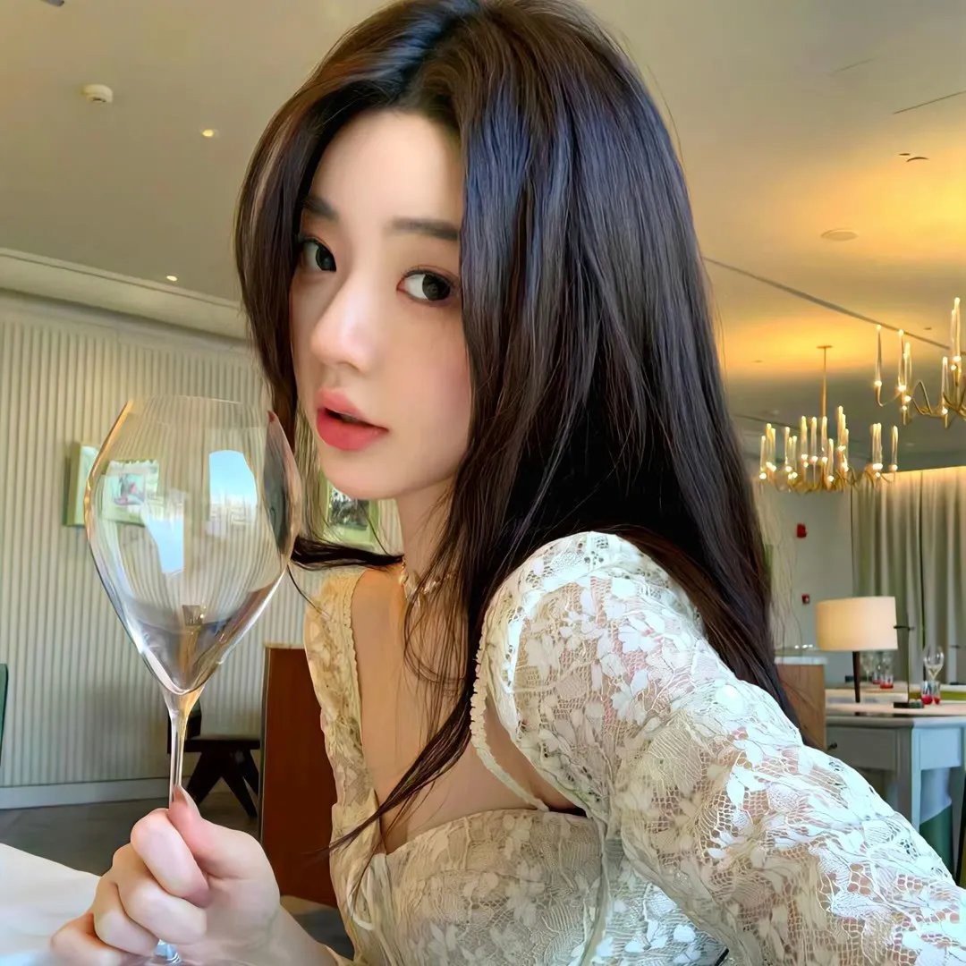 拿针的女孩